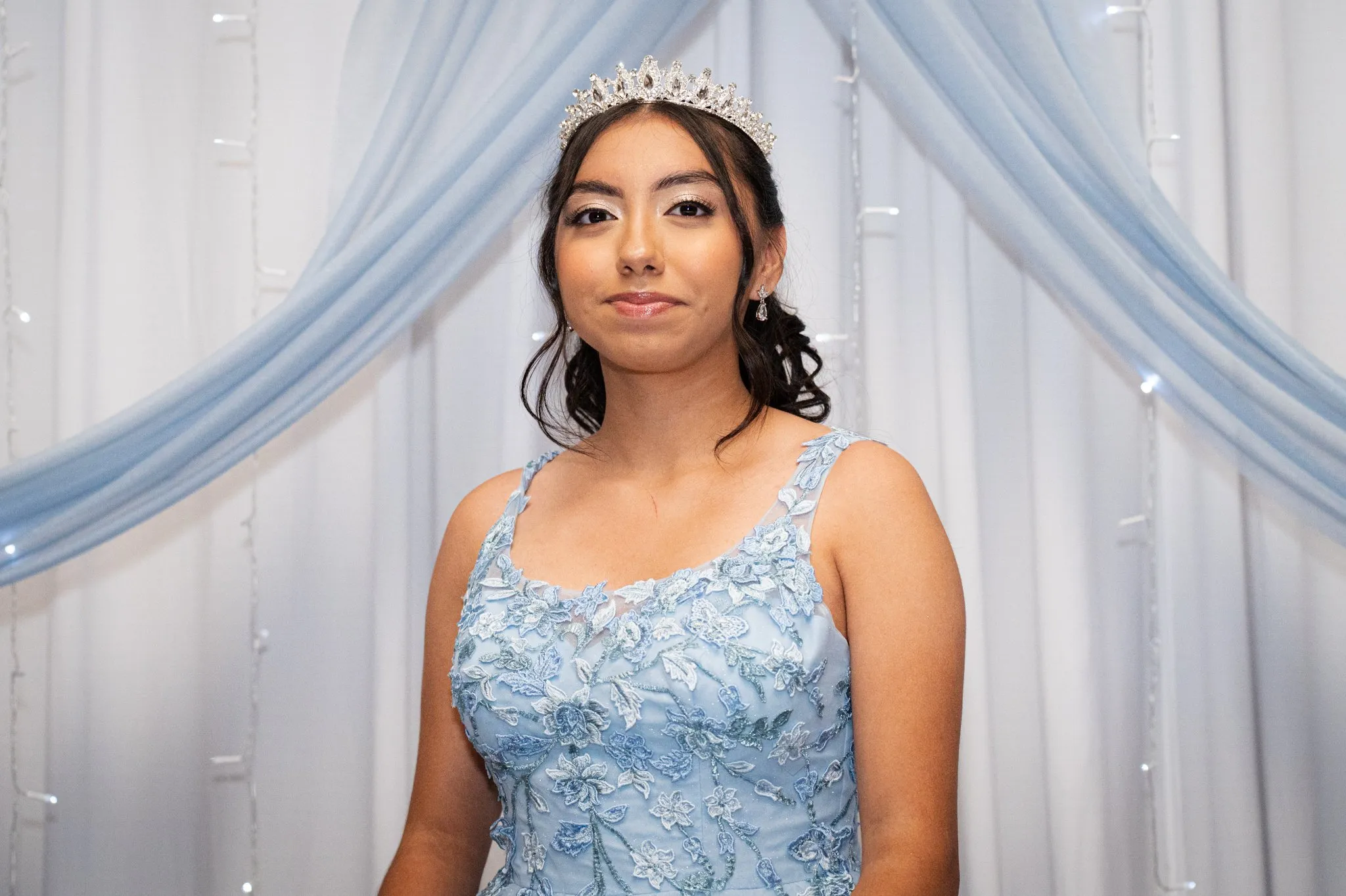 Alison's XV Quinceañera photo 8 by Dallas photographer Rony Lanza