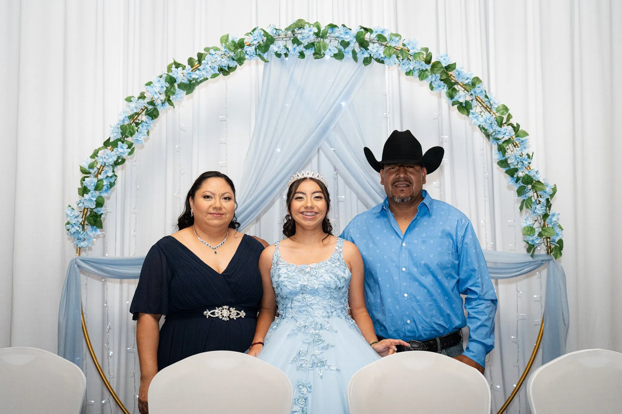 Alison's XV Quinceañera photo 9 by Dallas photographer Rony Lanza