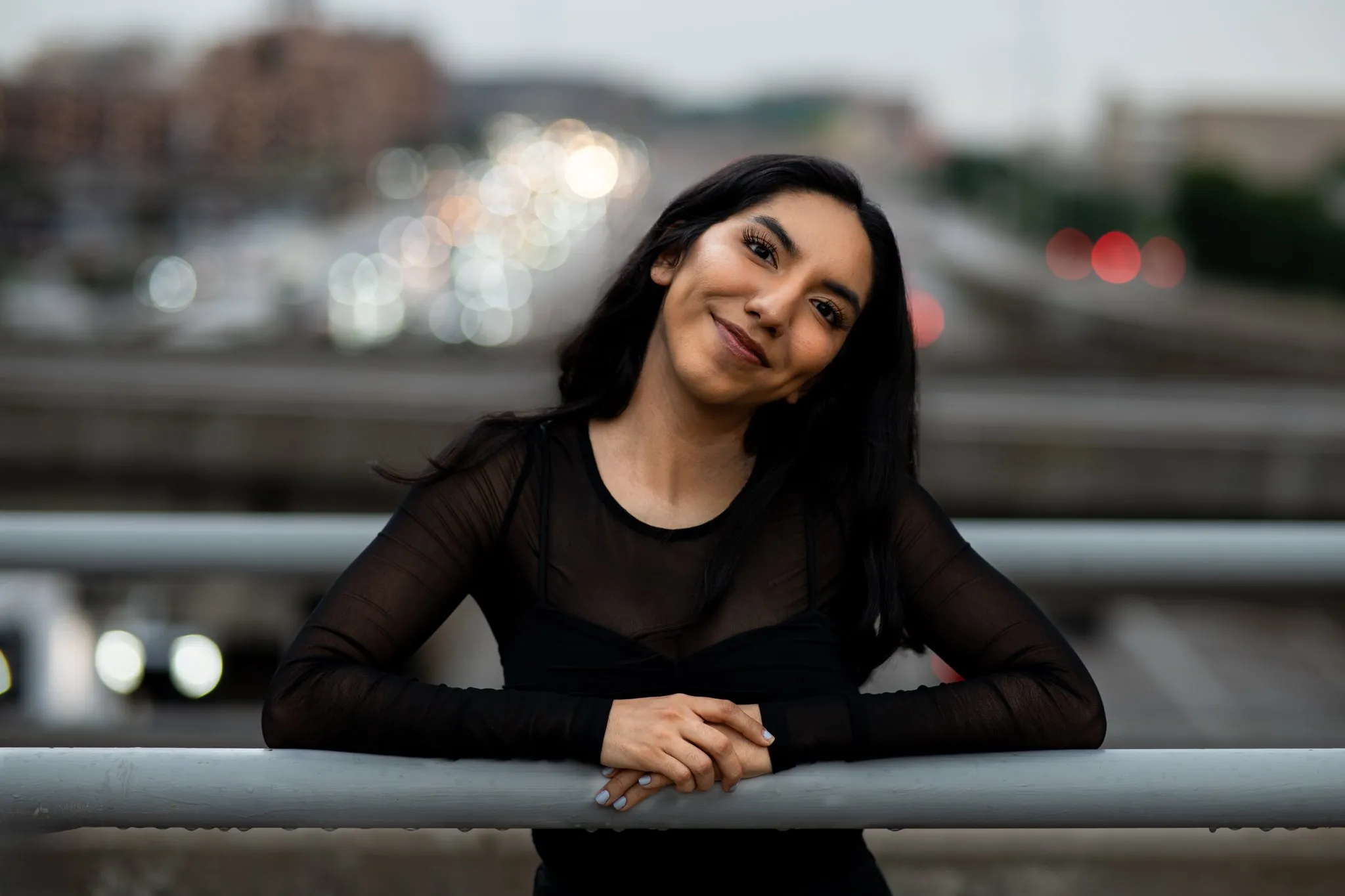 Denise portrait session photo 3 by Dallas photographer Rony Lanza