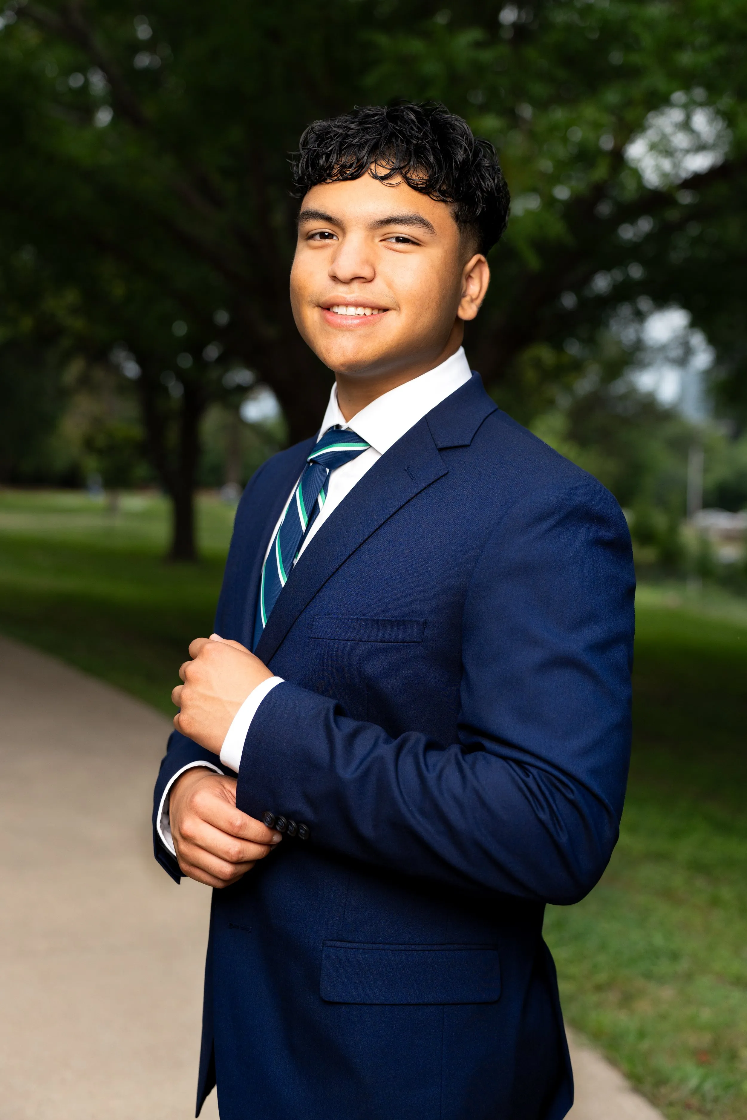 Erick portrait session photo 8 by Dallas photographer Rony Lanza