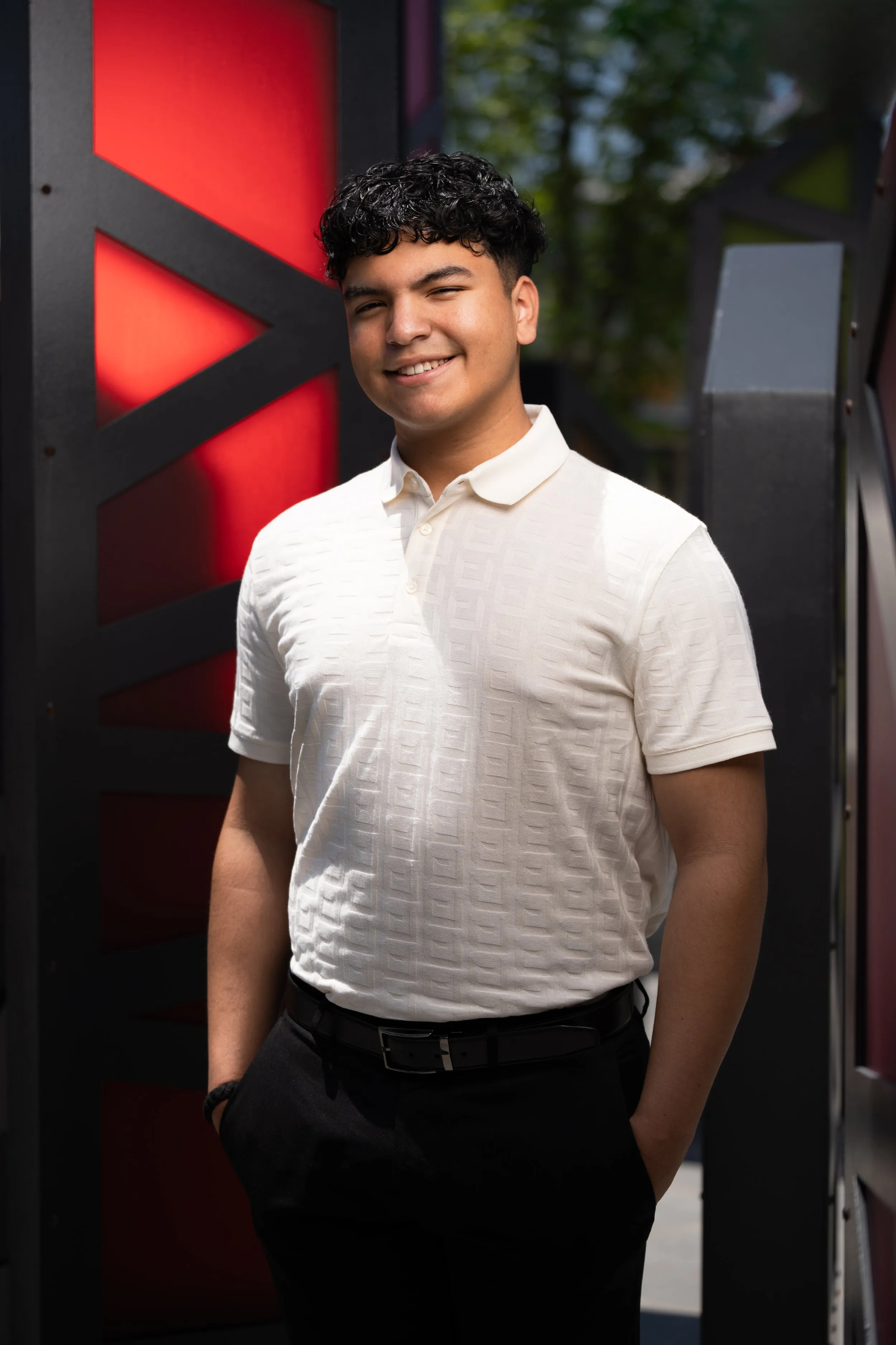 Erick's Senior Shoot senior portrait photo 2 by Dallas photographer Rony Lanza
