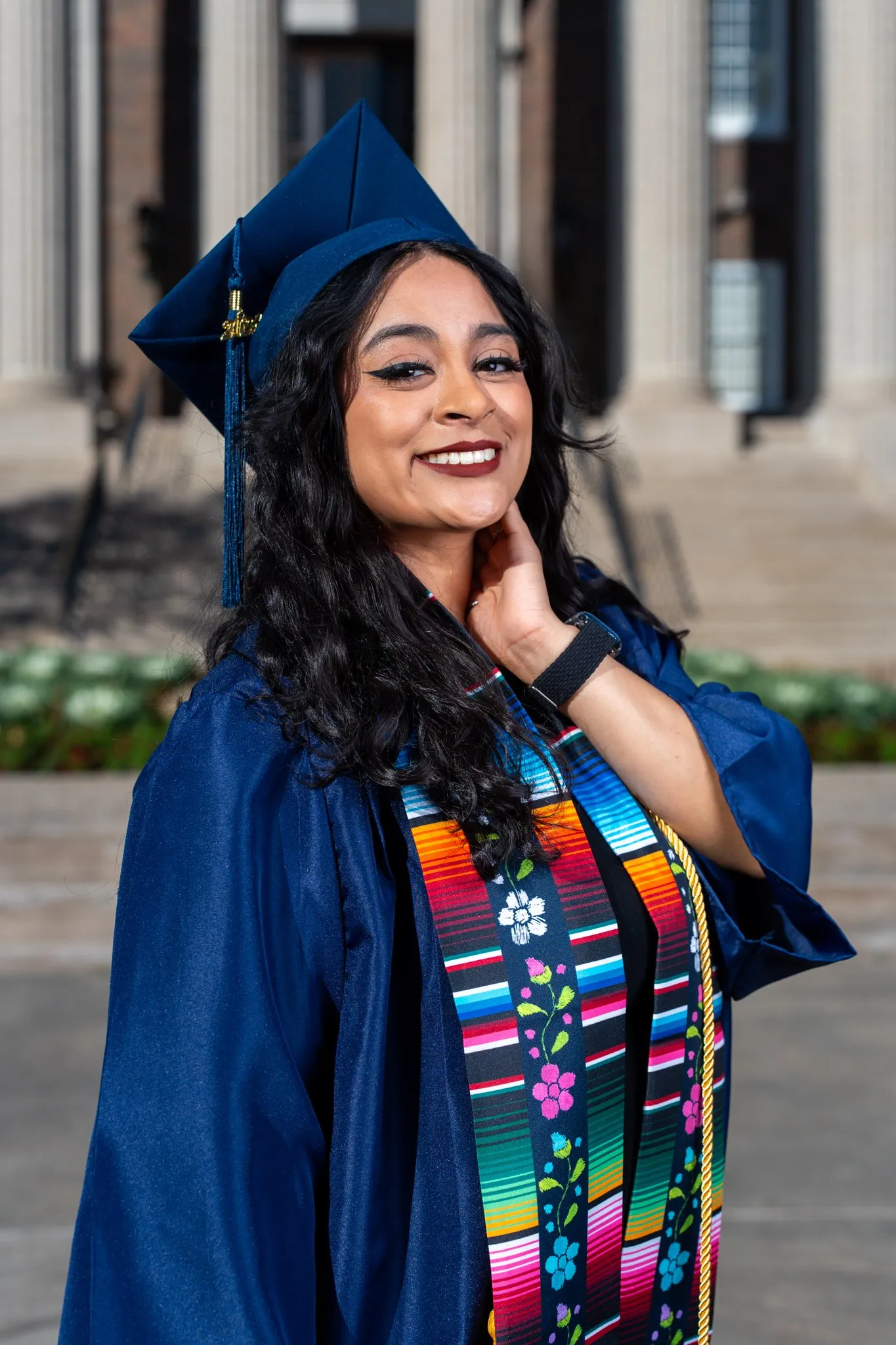 Guiselle's Graduation senior portrait photo 2 by Dallas photographer Rony Lanza