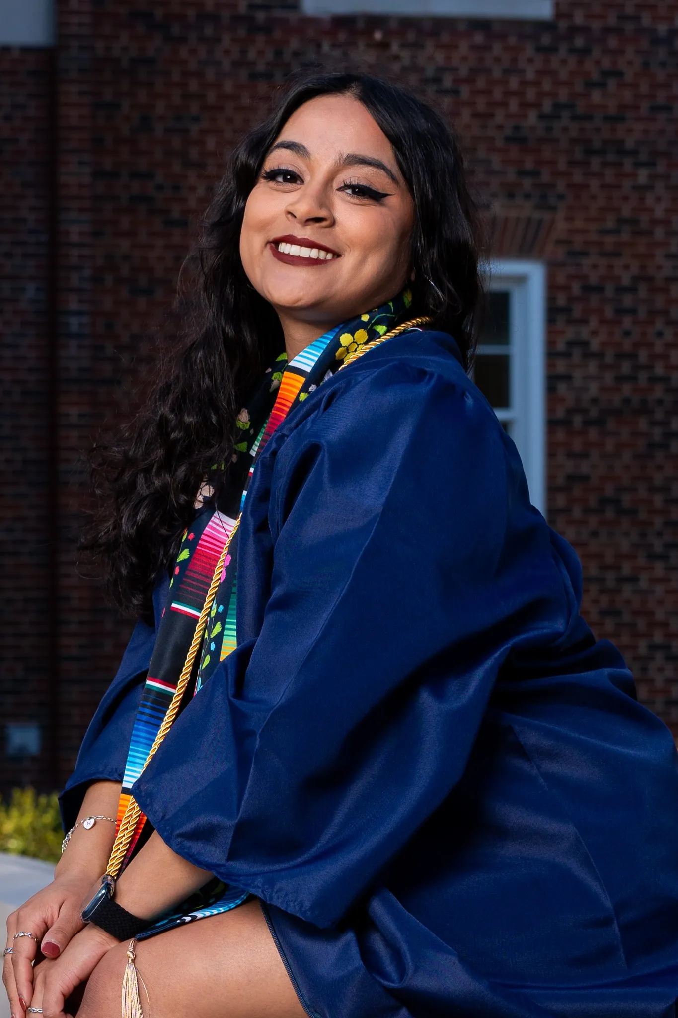 Guiselle's Graduation senior portrait photo 7 by Dallas photographer Rony Lanza