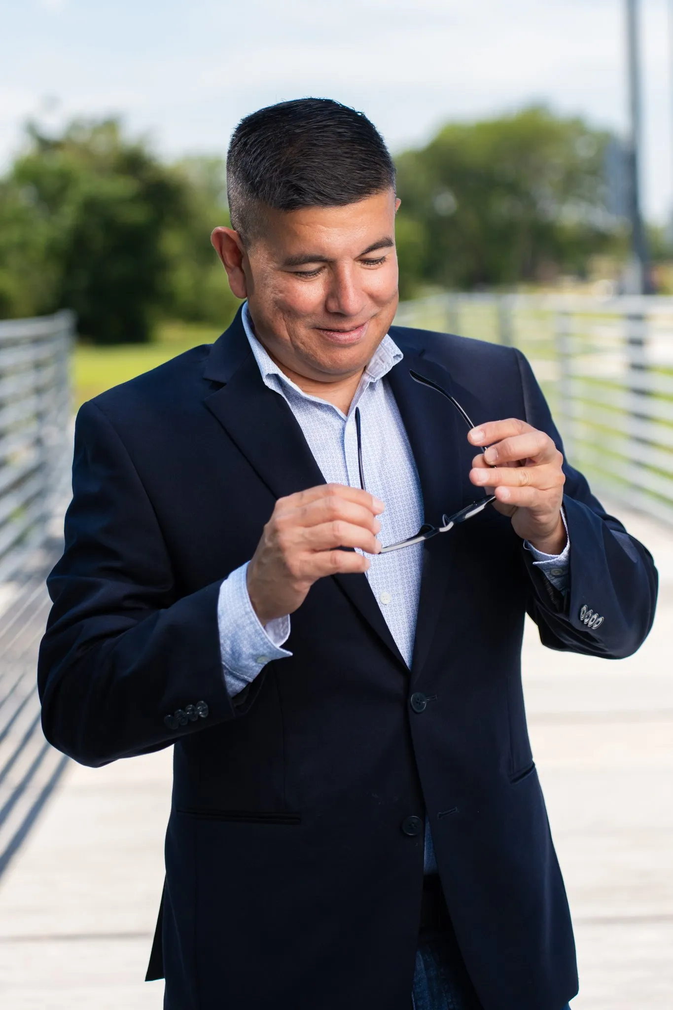 Gustavo portrait session photo 1 by Dallas photographer Rony Lanza