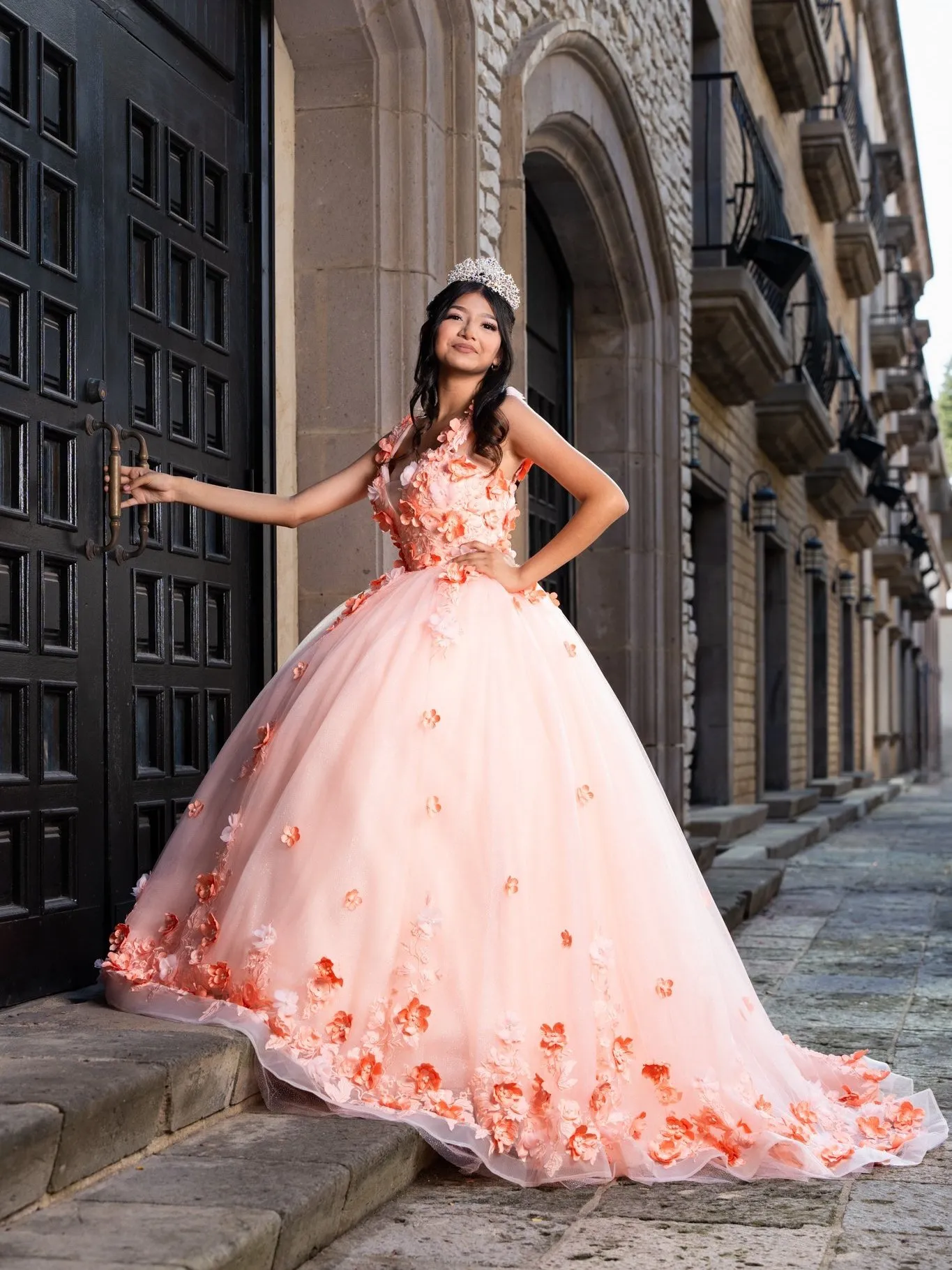 3. Mandalay Canal Walk at Las Colinas (Irving, TX) – Top 3 Quinceañera Photoshoot Locations in Dallas, TX - Lanza Photography