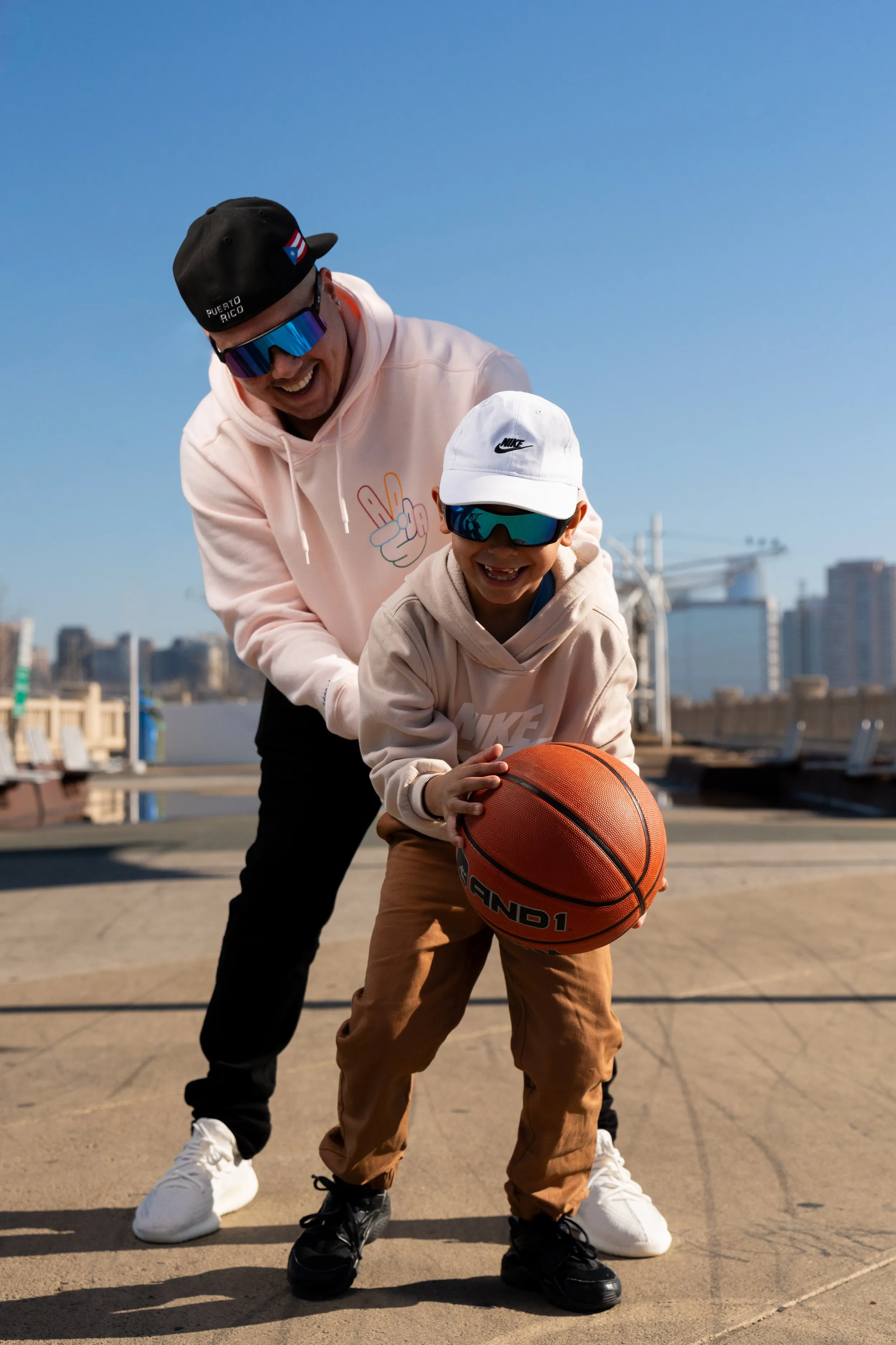 The Riveras family photo session photo 6 by Dallas photographer Rony Lanza