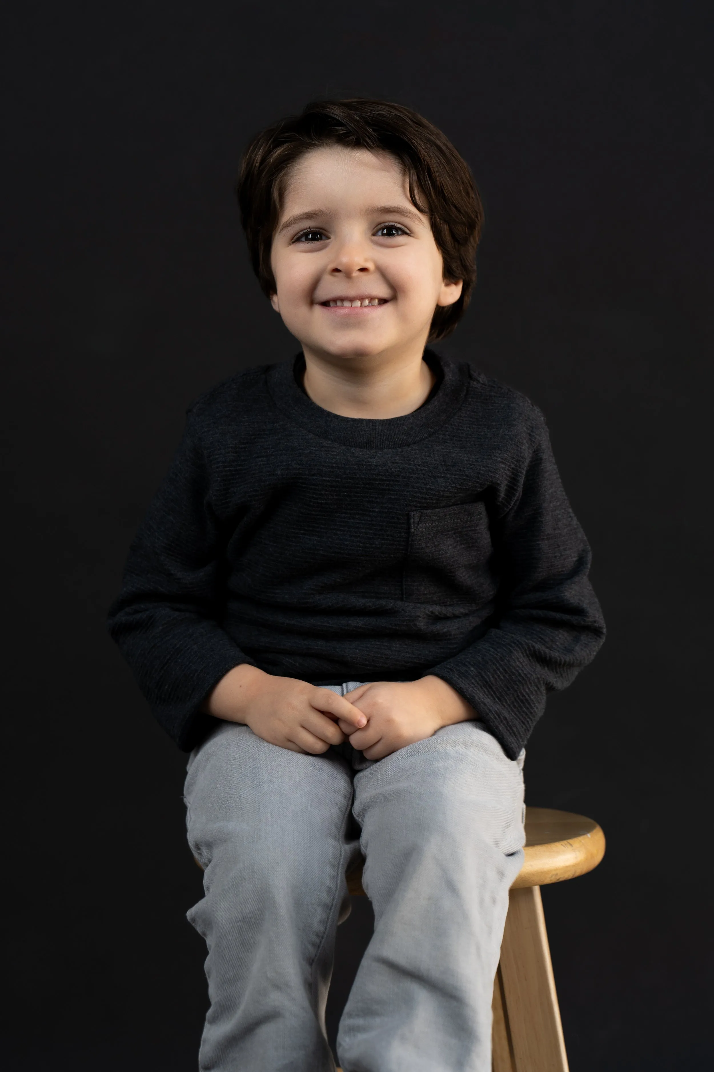 The Yacob Family family photo session photo 4 by Dallas photographer Rony Lanza