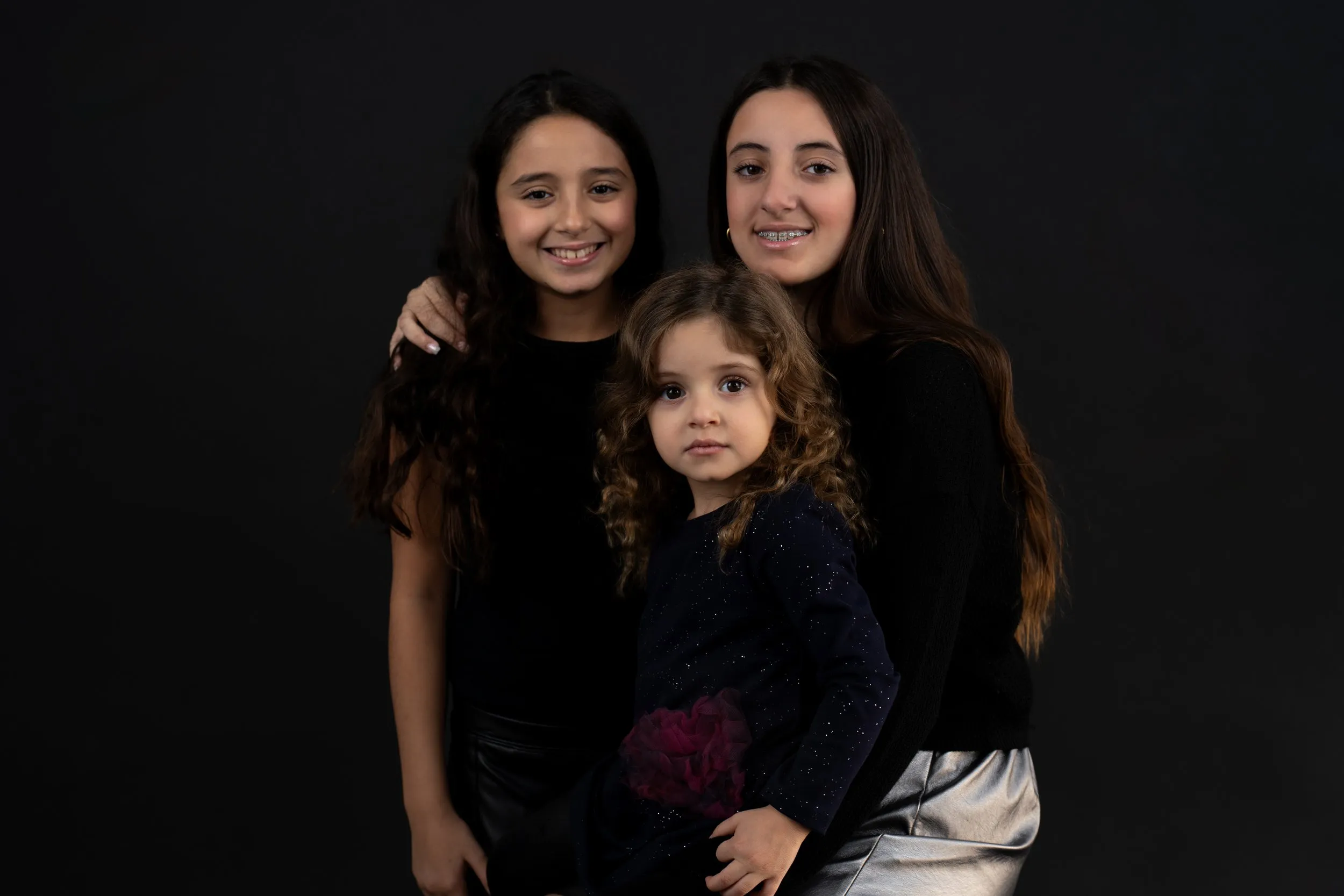 The Yacob Family family photo session photo 5 by Dallas photographer Rony Lanza
