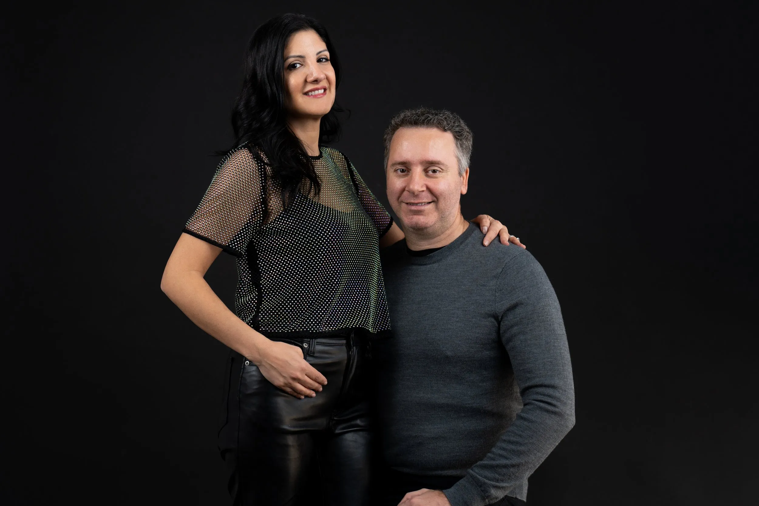 The Yacob Family family photo session photo 6 by Dallas photographer Rony Lanza